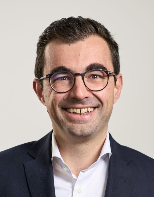 Dr. Atanas Mateev